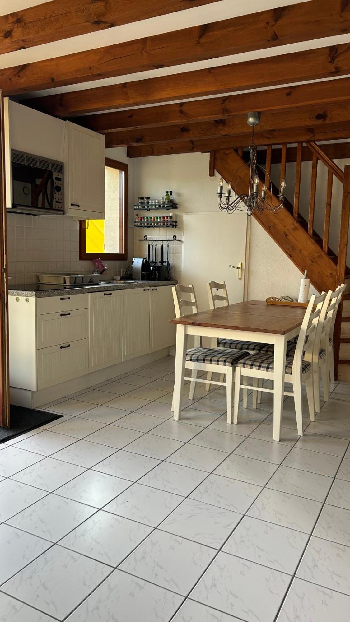 Jolie Maison De Vacances Avec Terrasse Et Jardin Saint-Julien-en-Born Exterior foto